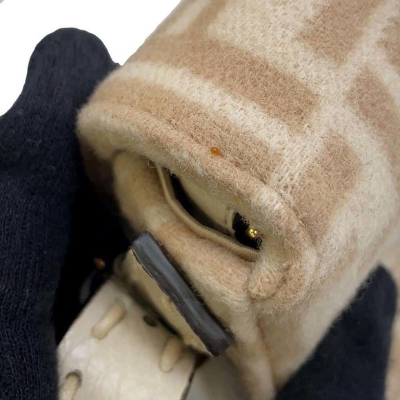 Fendi Zucca Baguette Wool Handbag - Picture 10 of 11